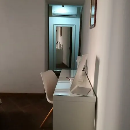 Ac Pantheon Apartment