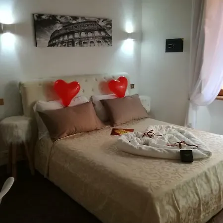 Ac Pantheon Apartment *